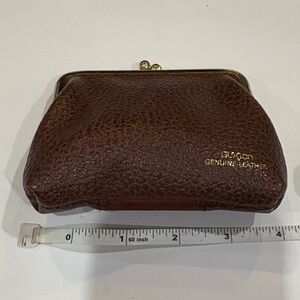 Vintage Buxton Genuine Leather Kiss Lock Coin Purse Brown